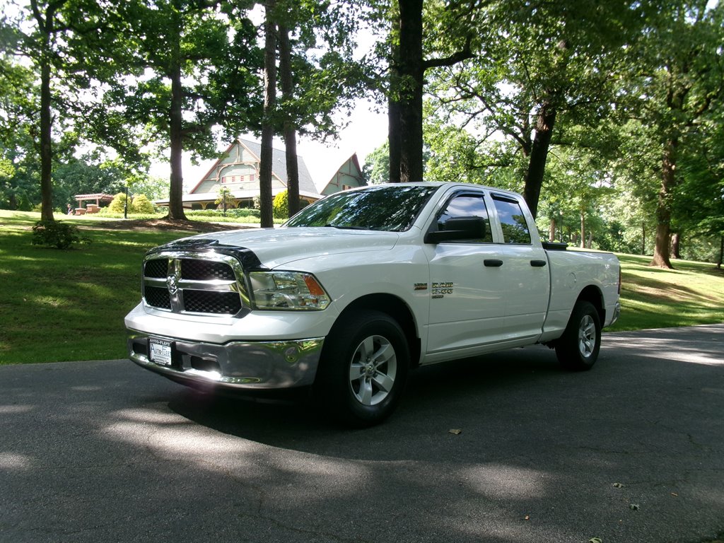 ram ram 1500 classic 2019 1C6RR6FT4KS668352 image ram ram 1500 classic 2019 1C6RR6FT4KS668352 image